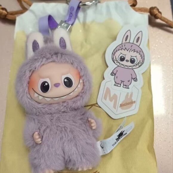 PIN FOR LOVE M - Picture 1 of 1